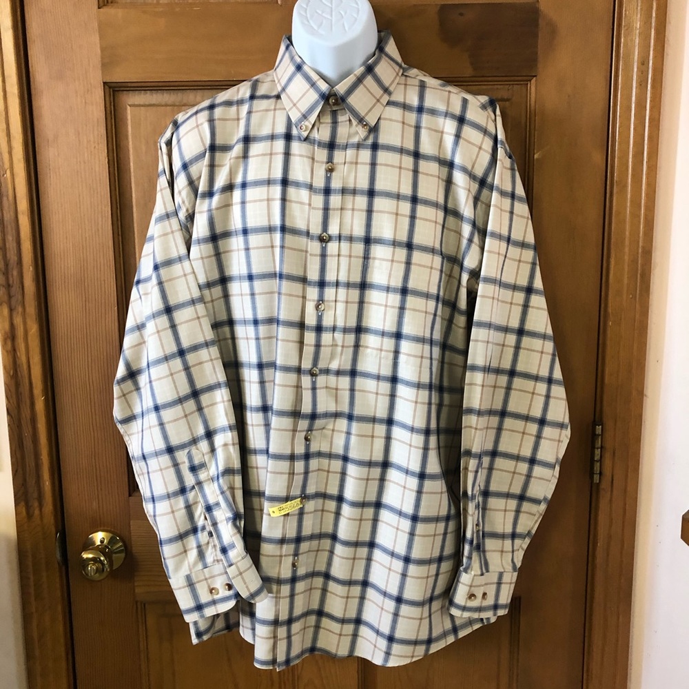 Jos A. Bank Traveler's Collection Shirt